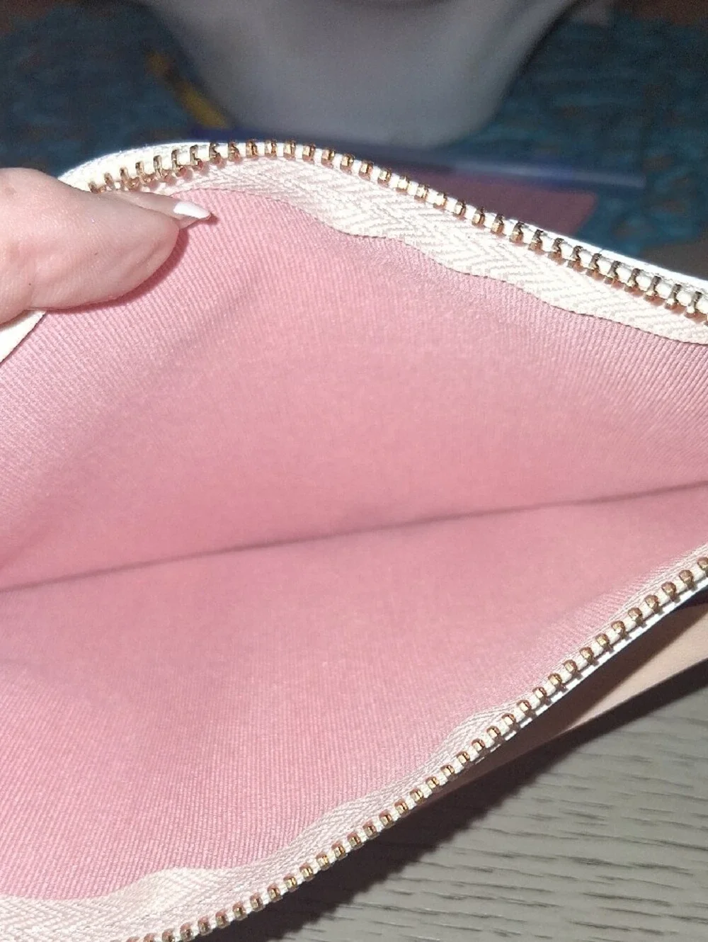 Source Unknown Check Wristlet Clutch